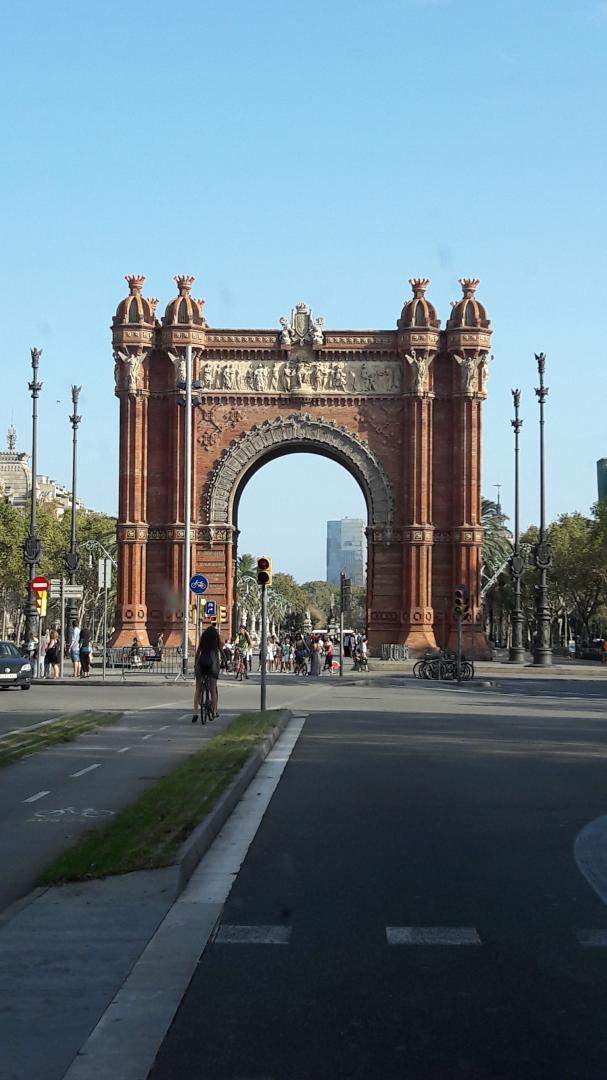 Sceau architectural Barcelone Perpignan